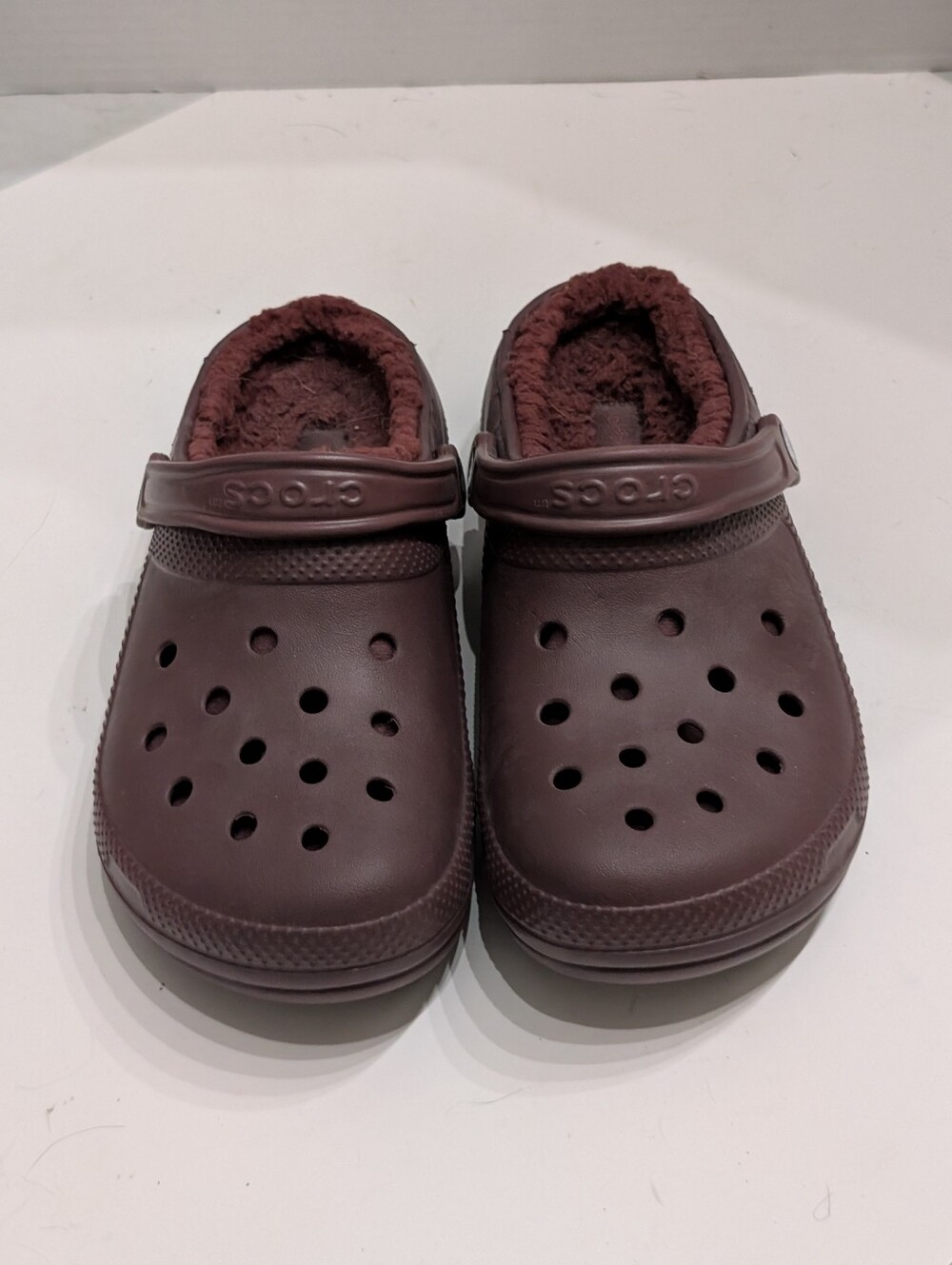 Crocs Unisex Maroon Classic Lined Clogs Women's 8, Men's 6